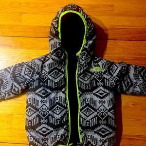 Boys North Face Down Winter Reversible Hooded Jacket size 2T